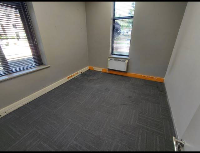 535M² OFFICE TO LET IN MAGALIESSIG